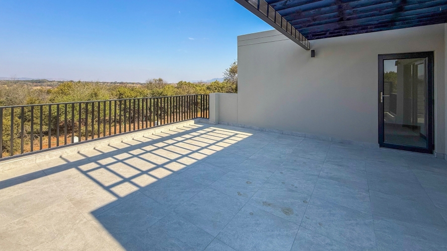 5 Bedroom Property for Sale in Leloko Lifestyle Estate North West